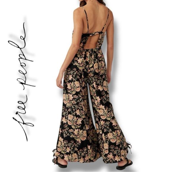 FREE PEOPLE Women’s Stand Out Floral Print One-Piece/Jumpsuit in the Size Large - Picture 12 of 16